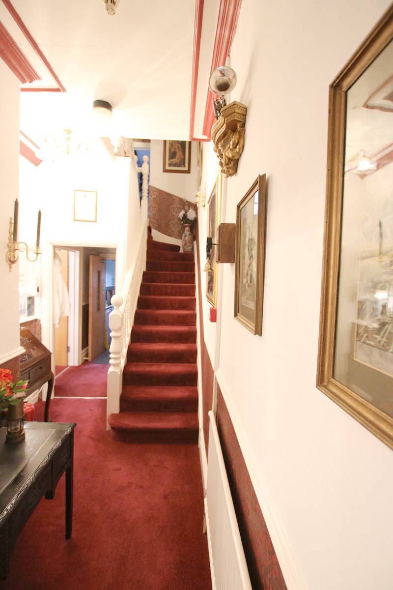 image of Greylands Guesthouse Llandrindod Communal Areas 029