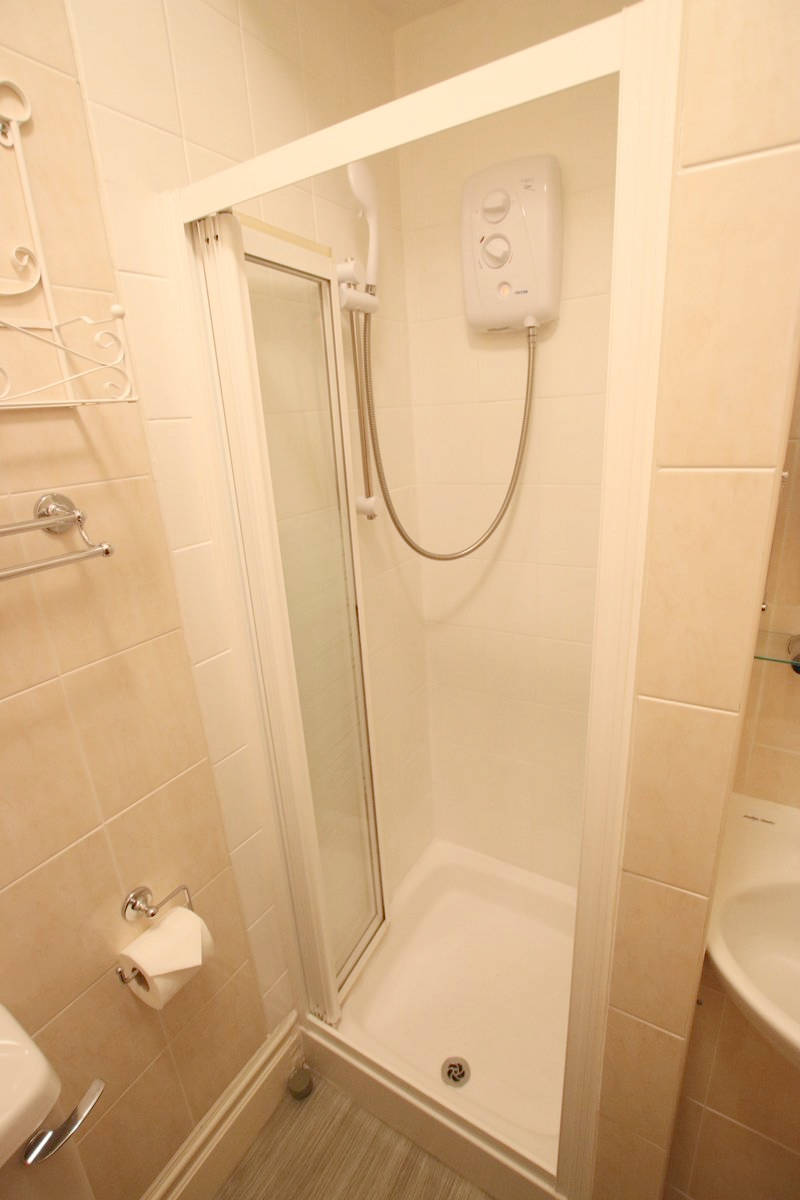 Image of caption_16